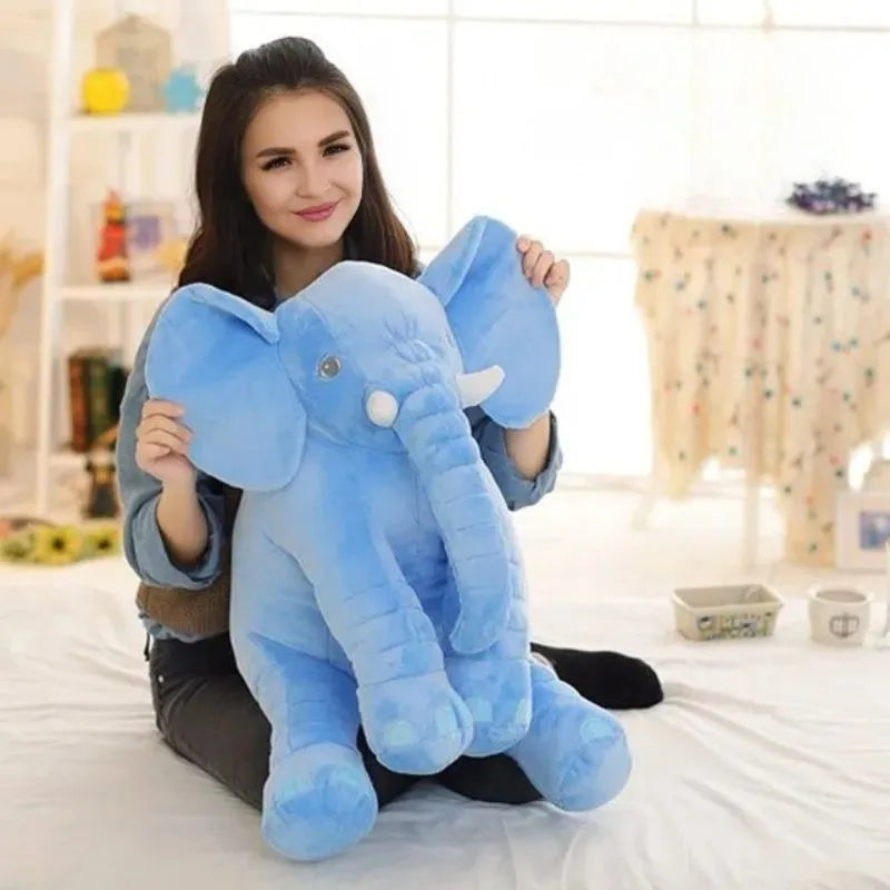 Peluche éléphant animé chou et mignon