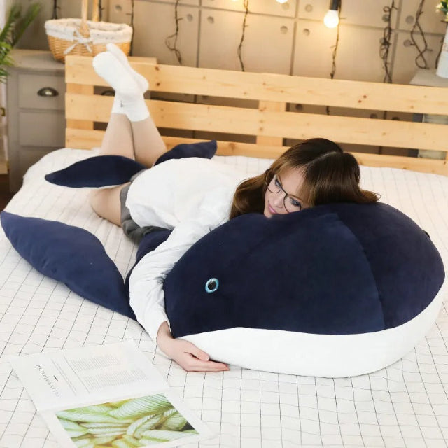 Énorme peluche baleine bébé ultra douillette