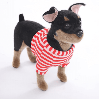 Chiot en peluche debout réaliste