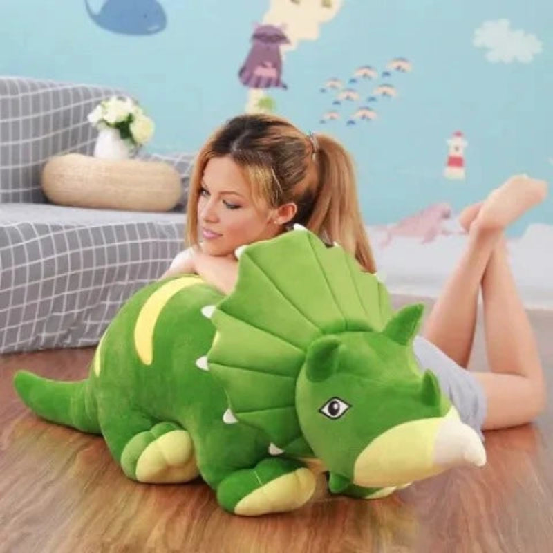 Dinosaure en peluche triceraptor
