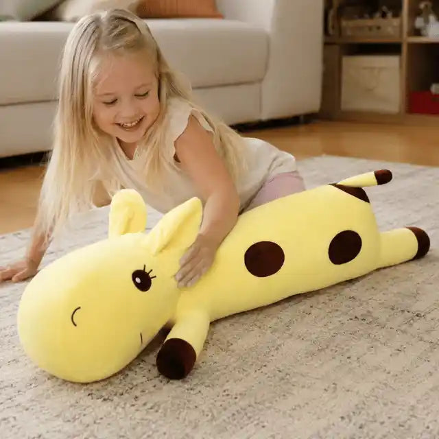Peluche girafe géante aux yeux brillants
