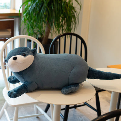 Peluche géante loutre amusante et moelleuse