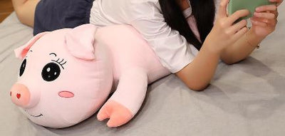 Cochon aimant en peluche géante