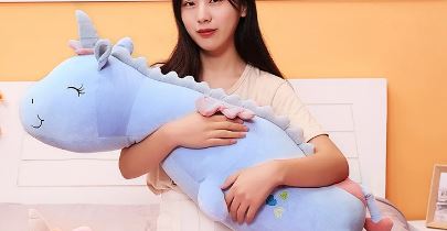 Doudou géant en licorne bleue