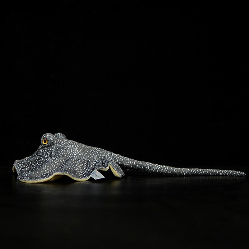 Poupée peluche raie des mers sympathique