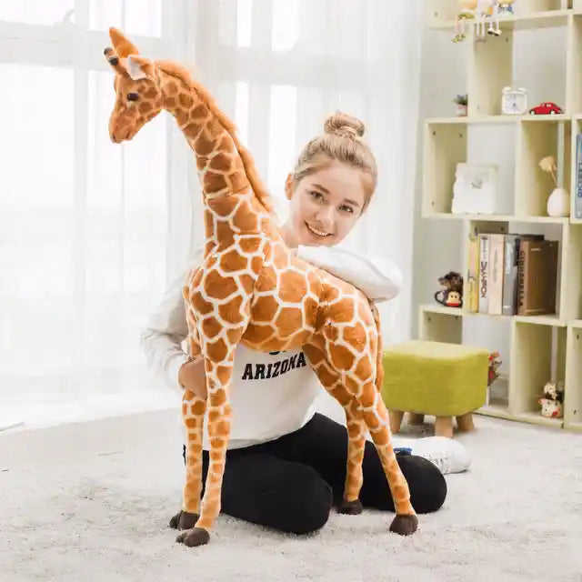 Girafe en peluche géante pour décorer