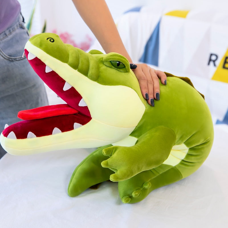 Peluche alligator hyper réaliste