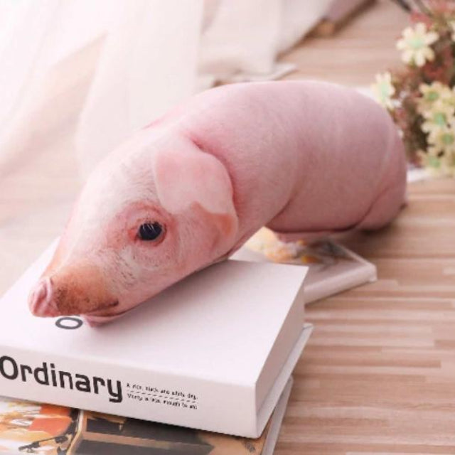 Peluche sanglier géant en forme de coussin