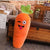 Peluche géante carotte nargueuse