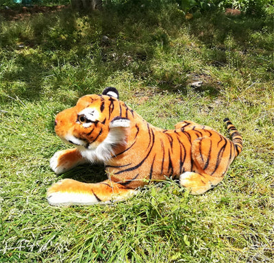 Peluche bébé tigre docile et doux